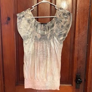 🍓3/$15🍓Maurice’s dressy top. Medium.